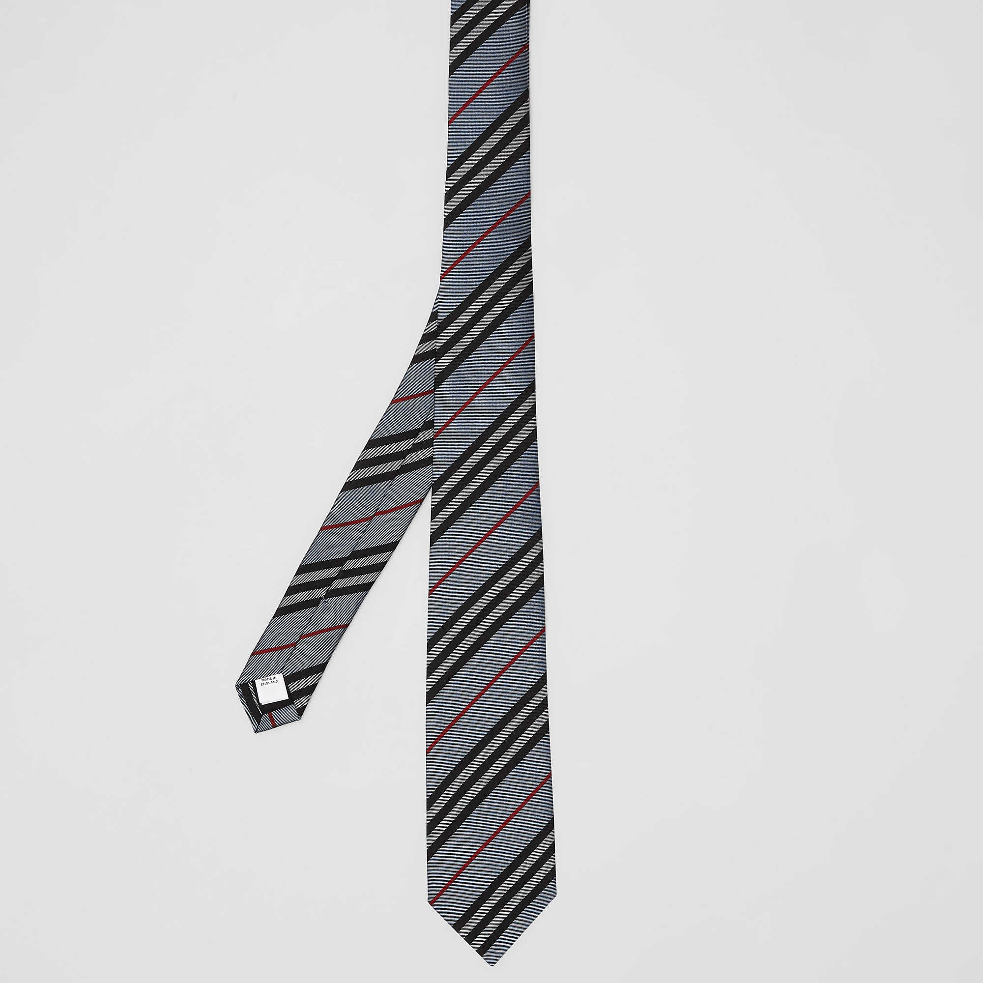 5155-classic-cut-icon-stripe-silk-tie-1.webp