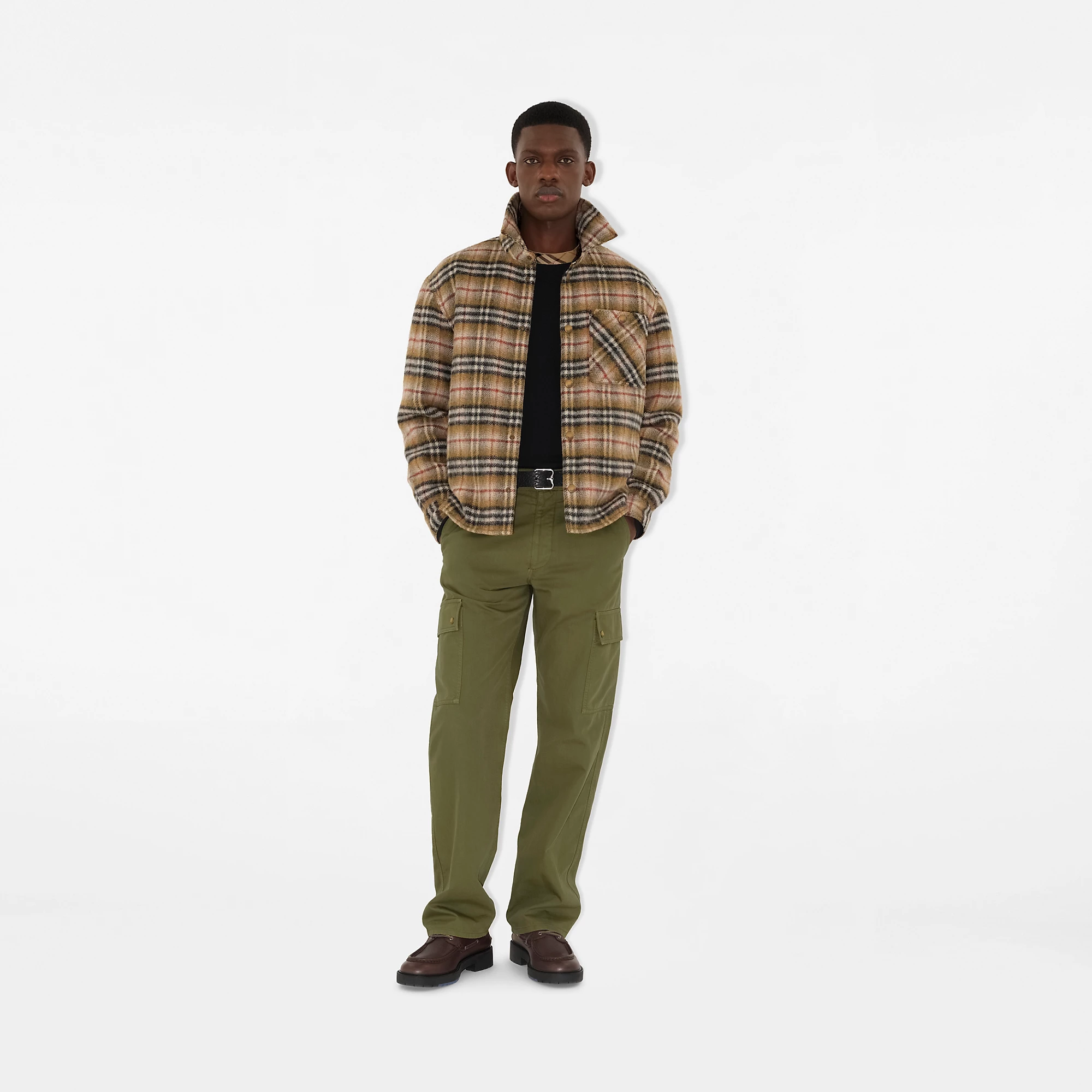 5439-gabardine-cargo-trousers-1.webp