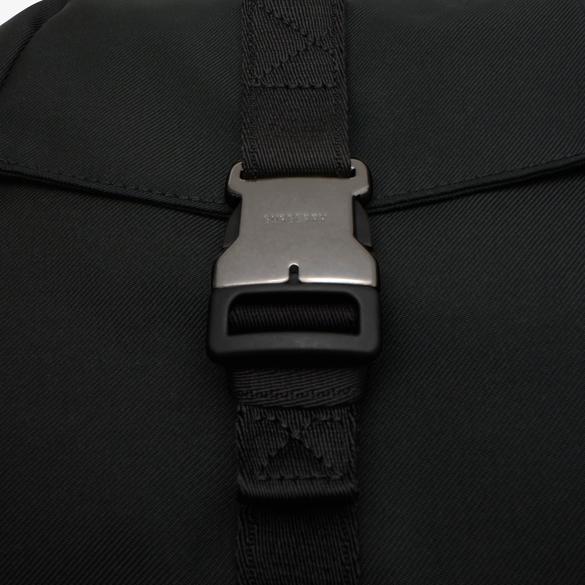5662-orkney-flap-backpack-1.webp