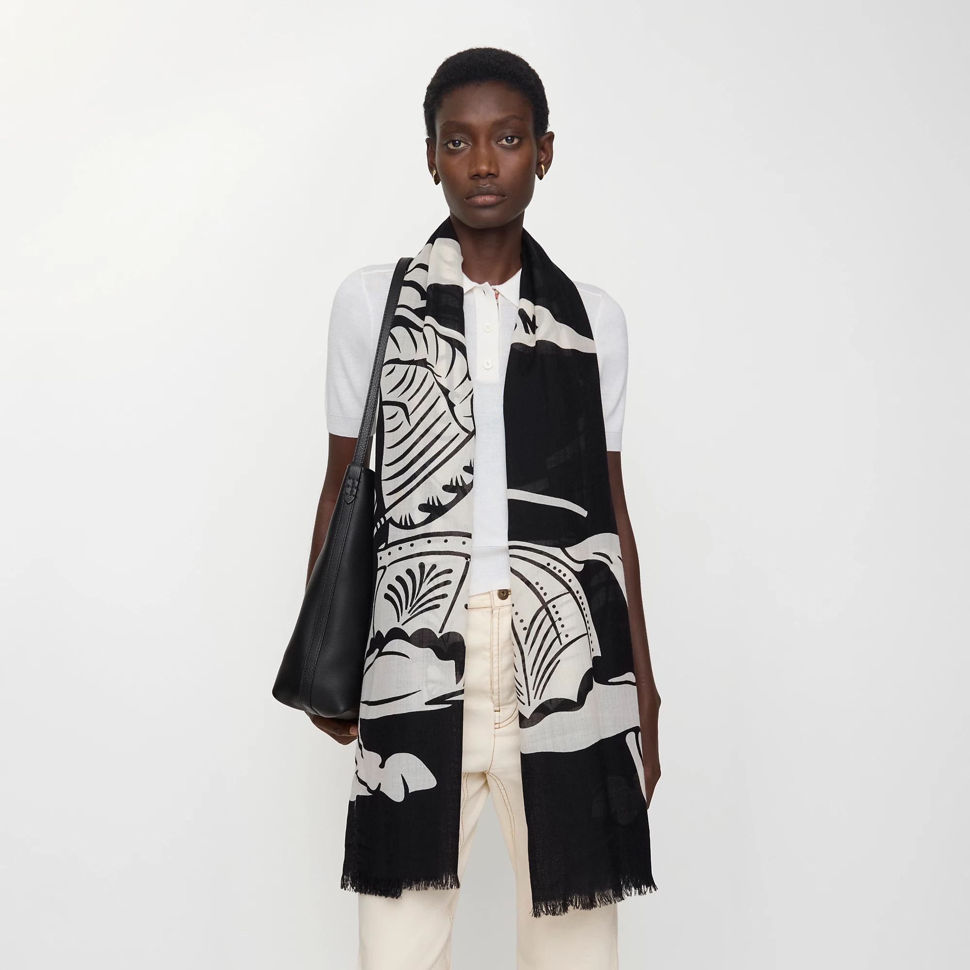5713-wide-ekd-wool-scarf-1.webp