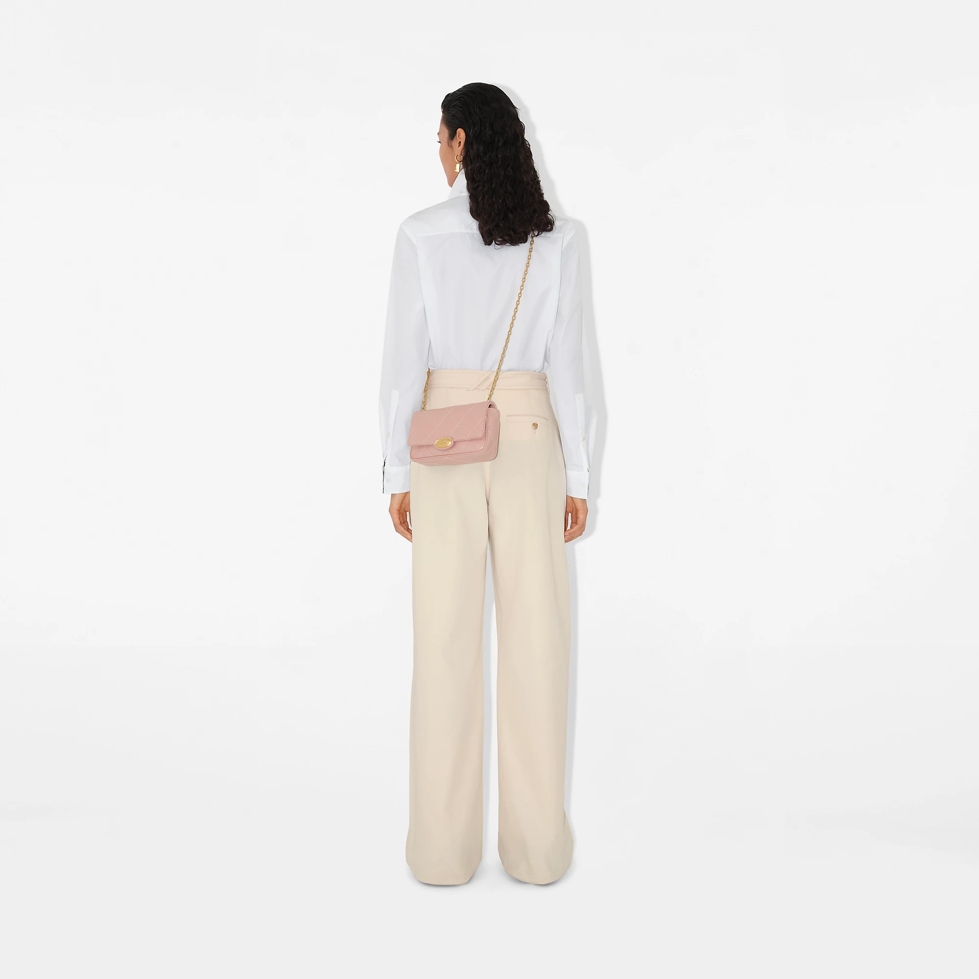 5742-strand-clutch-1.webp
