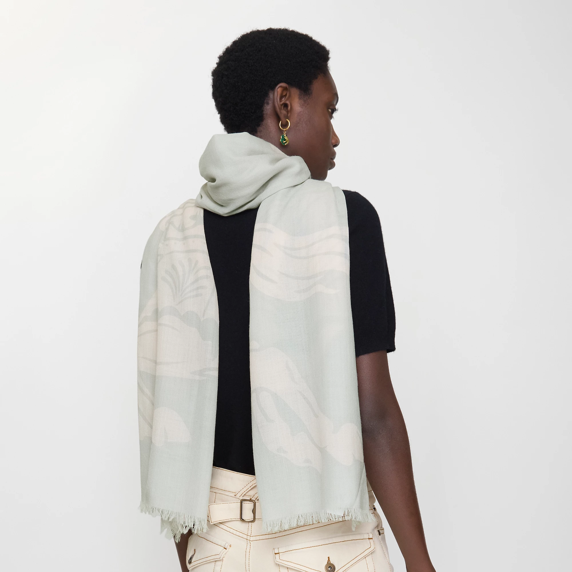 5806-wide-ekd-wool-scarf-1.webp