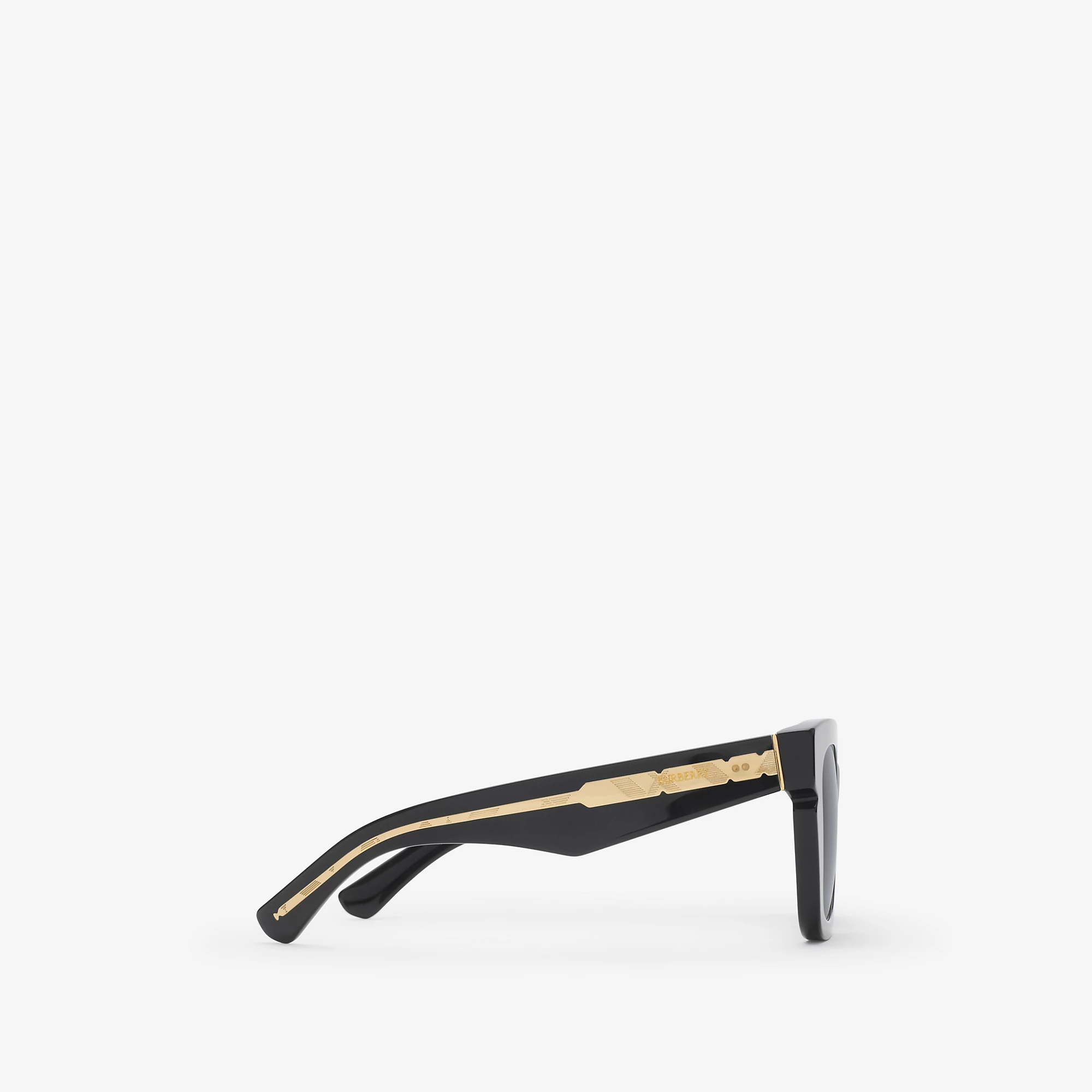 6014-inlaid-check-square-sunglasses-1.webp