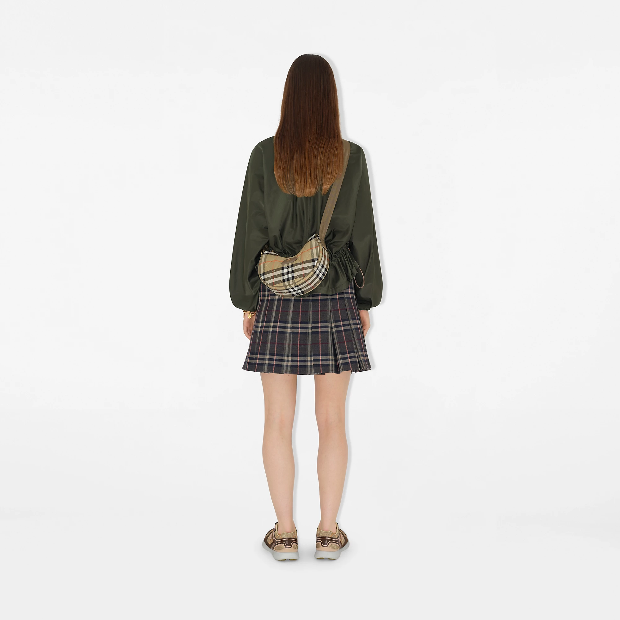 6194-horseshoe-crossbody-bag–1.webp