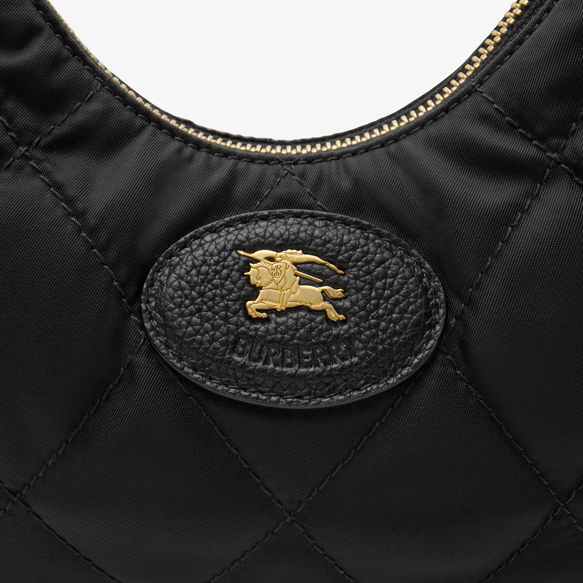6216-horseshoe-crossbody-bag–1.webp