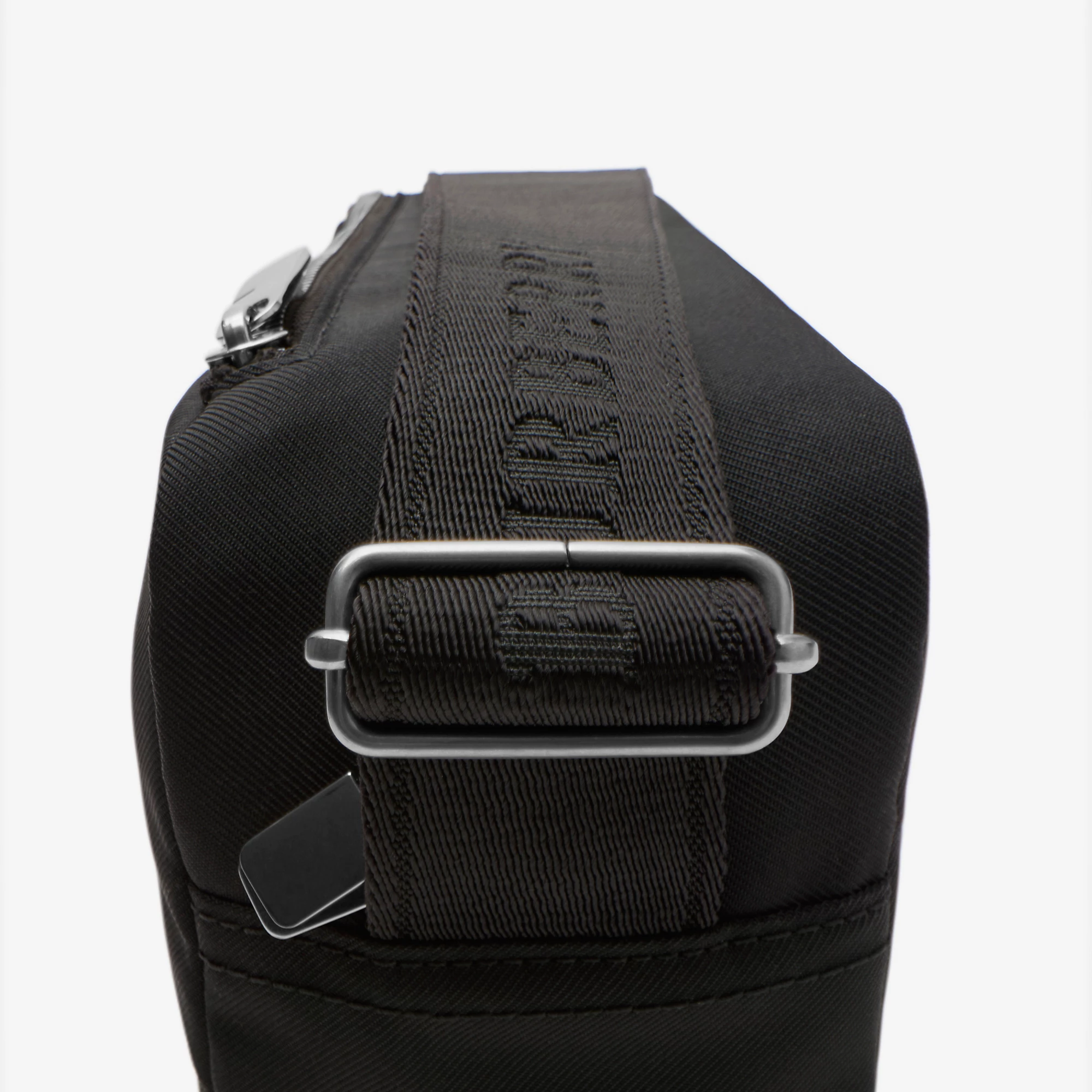 6372-orkney-crossbody-bag-1.webp