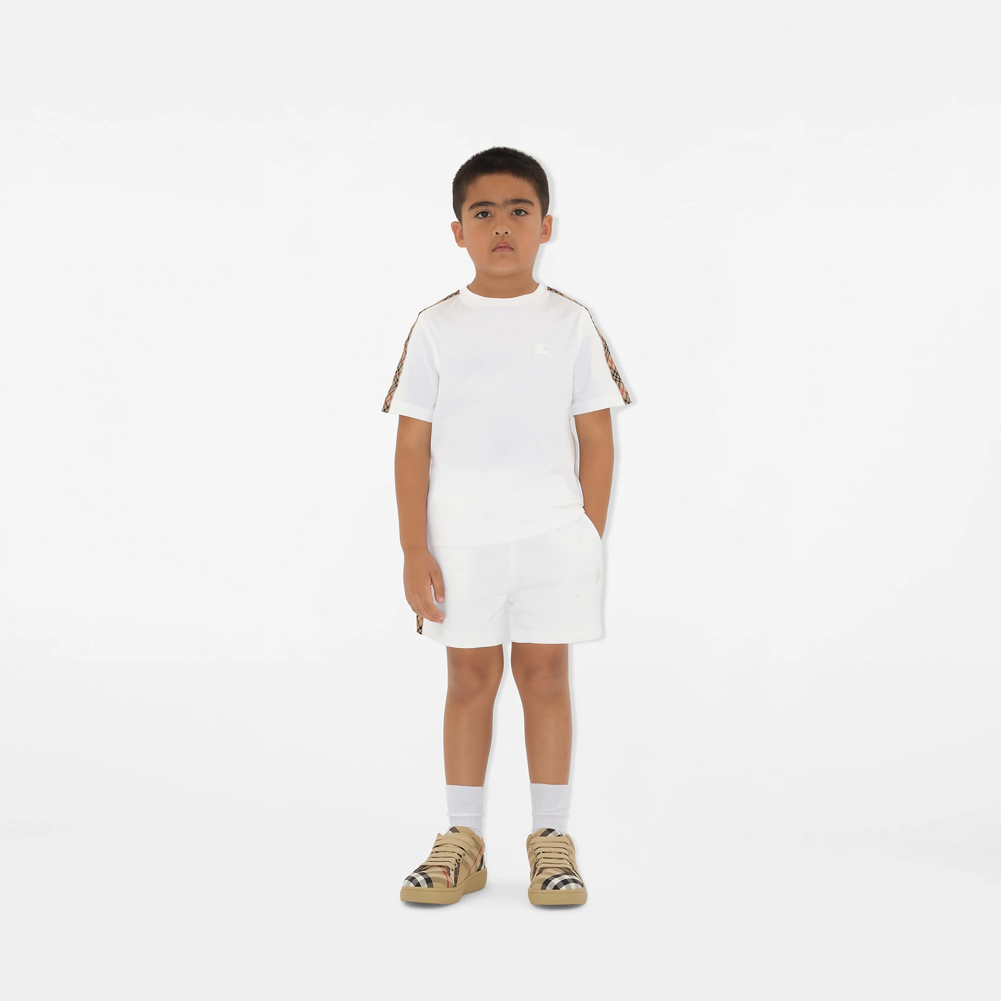 6494-check-trim-cotton-t-shirt-1.webp