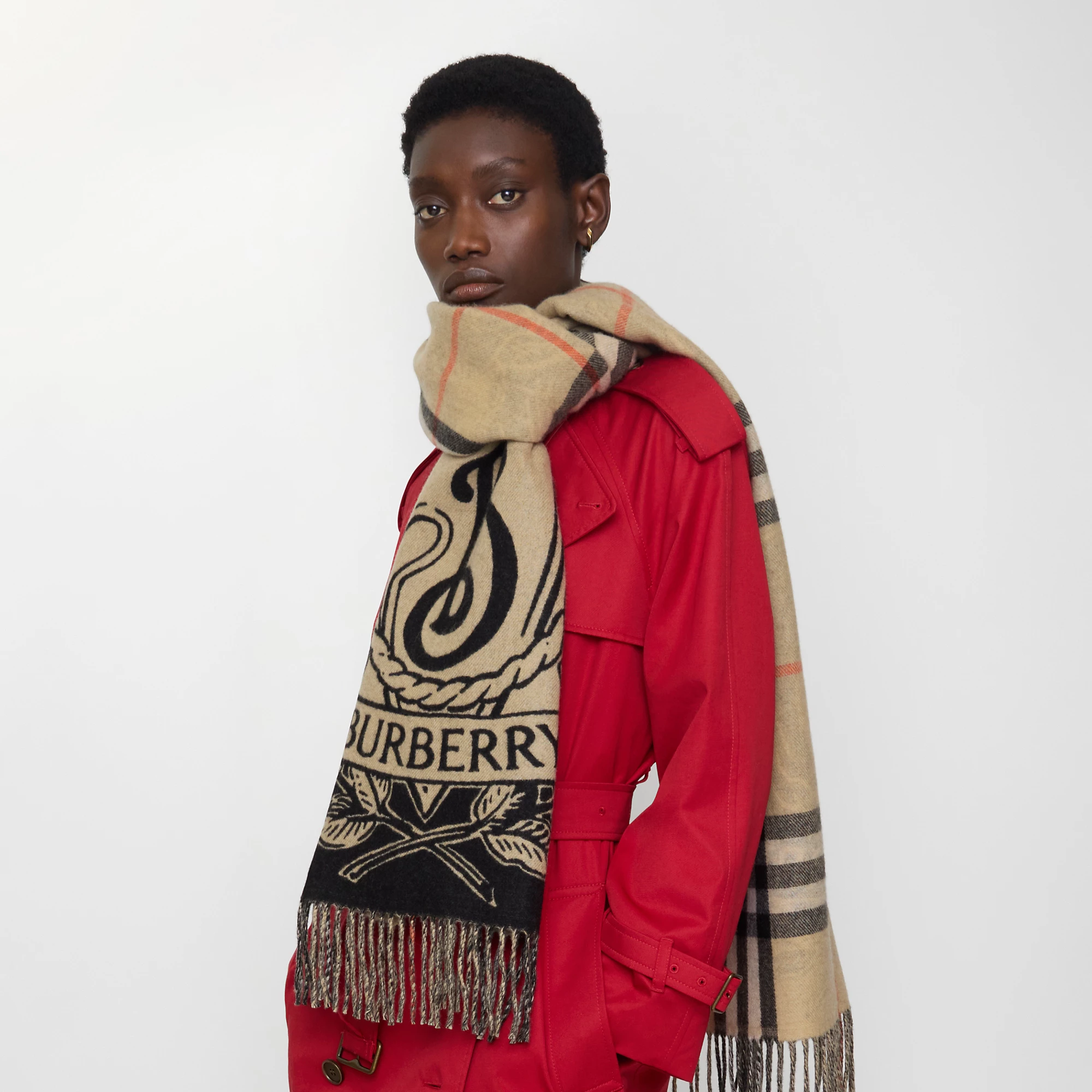 6620-wide-reversible-stormy-knight-scarf-1.webp