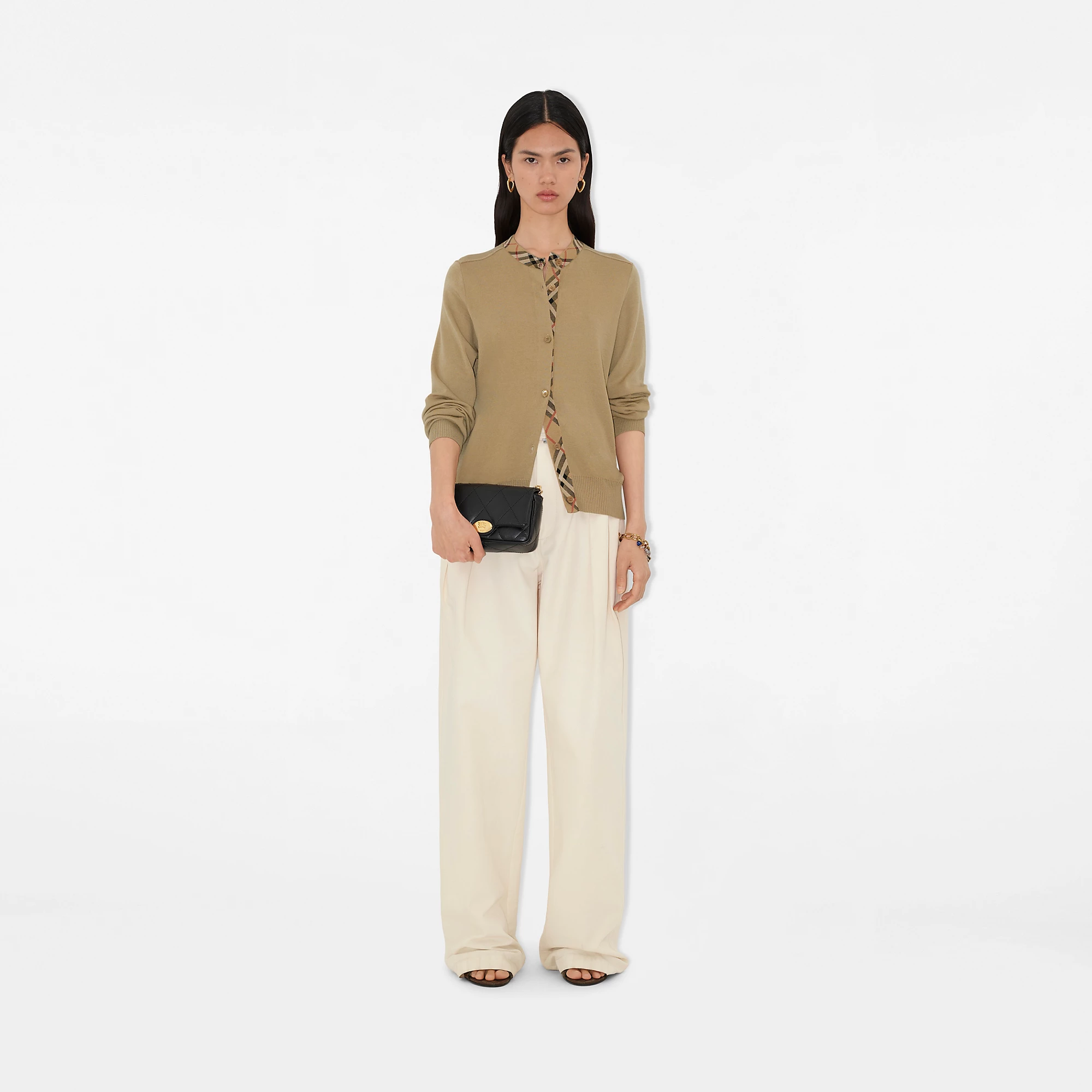 6647-strand-clutch-1.webp