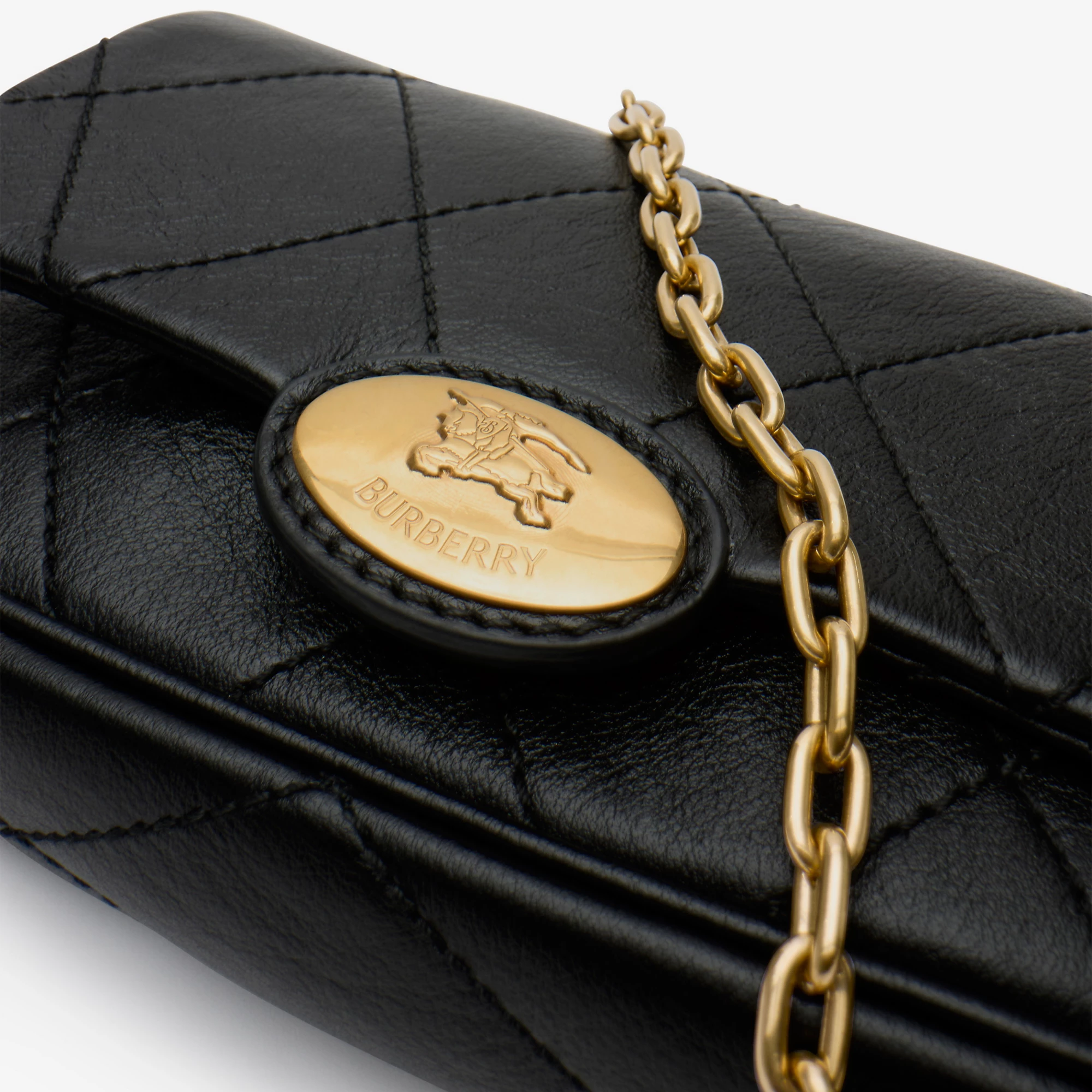 6647-strand-clutch-1.webp
