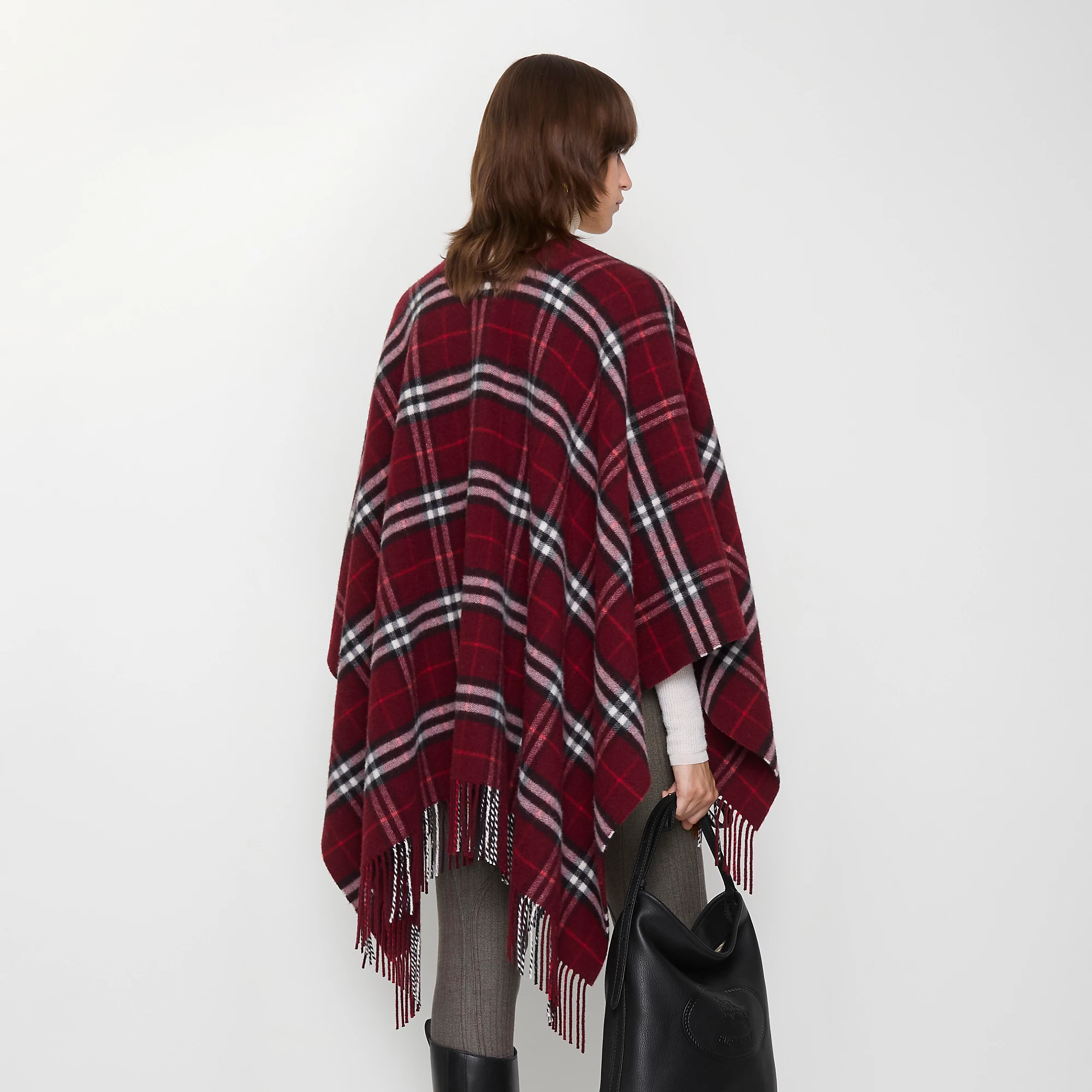 6733-check-wool-cashmere-cape-1.webp