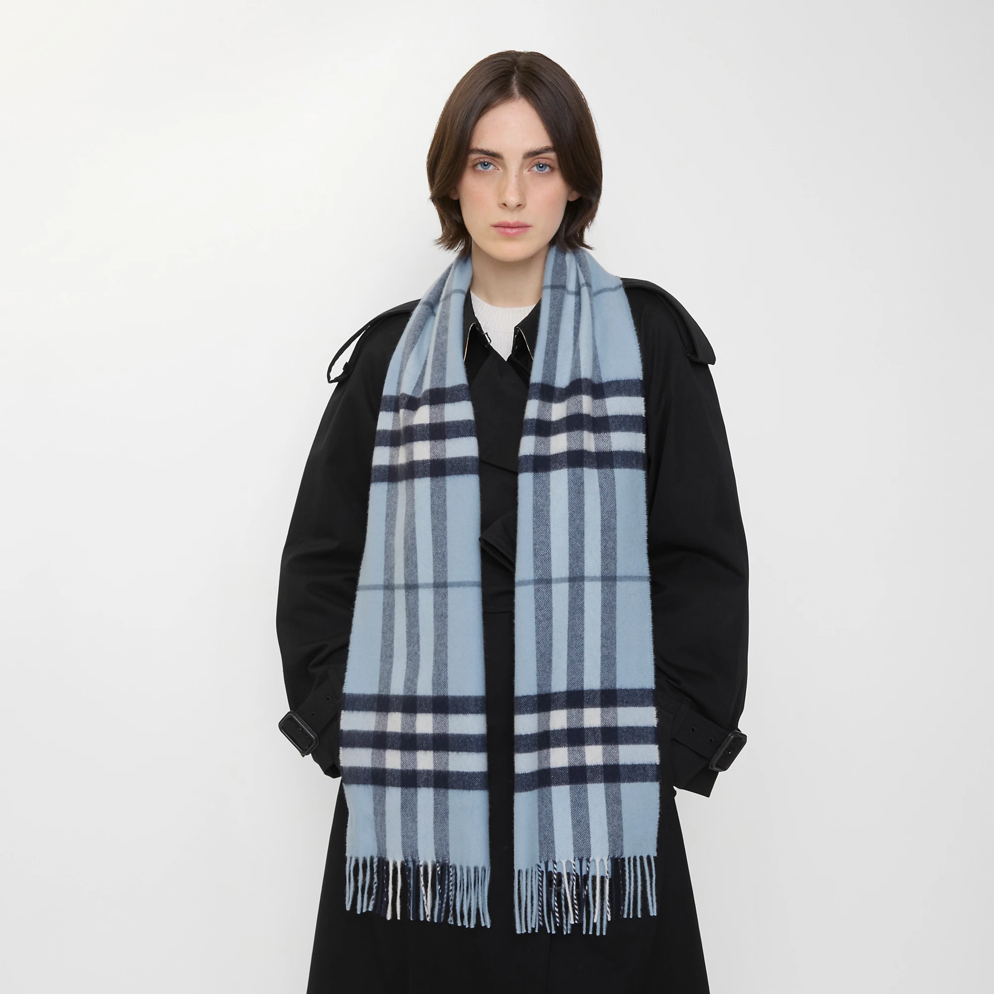 6753-check-cashmere-scarf-1.webp