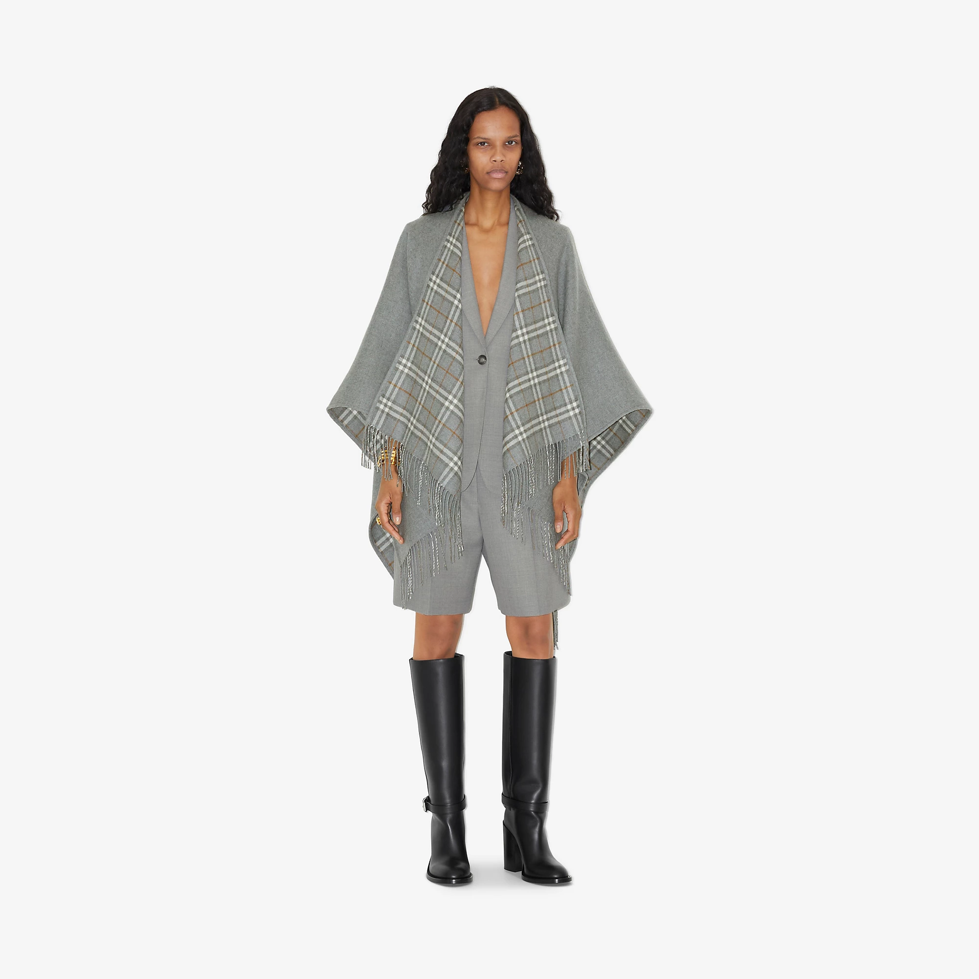 831-check-wool-reversible-cape-1.webp