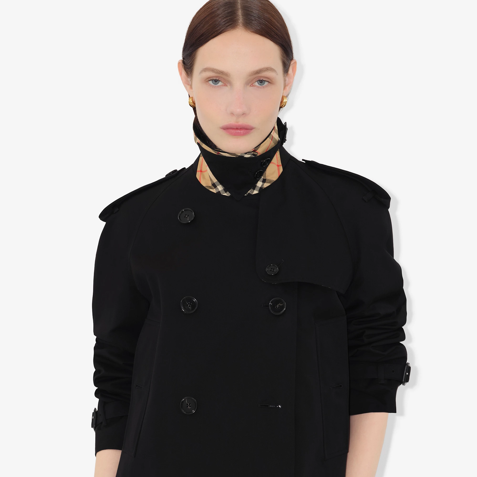 923-cropped-gabardine-trench-jacket-1.webp